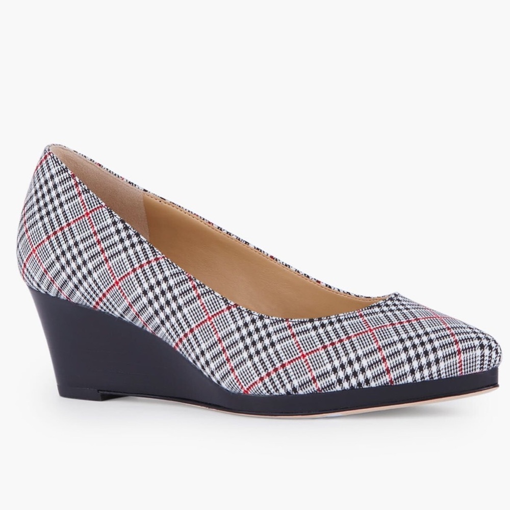 TALBOTS NWOB LACEY PLATFORM WEDGES - RED, BLACK & WHITE PLAID 7.5